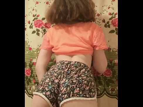 ❤️ Babe żagħżugħa sexy tqaxxir ix-xorts tagħha fuq il-kamera ❤️❌ Vidjow porn lilna mt.xxxsexjav.ru ❌